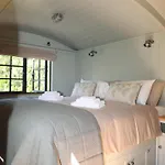 La Pina 4*