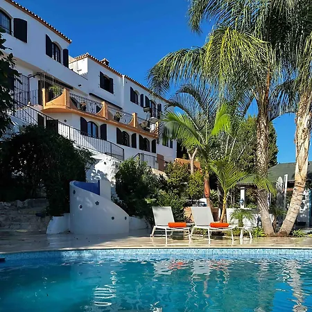 La Pina Гостевой дом Эстепона