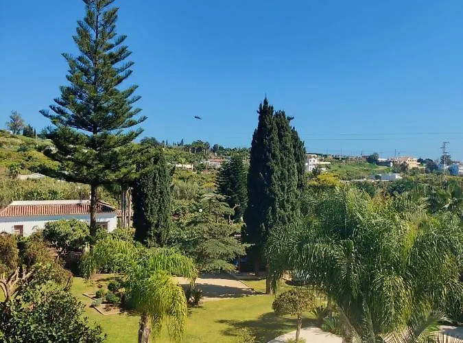 La Pina Πανσιόν 4*